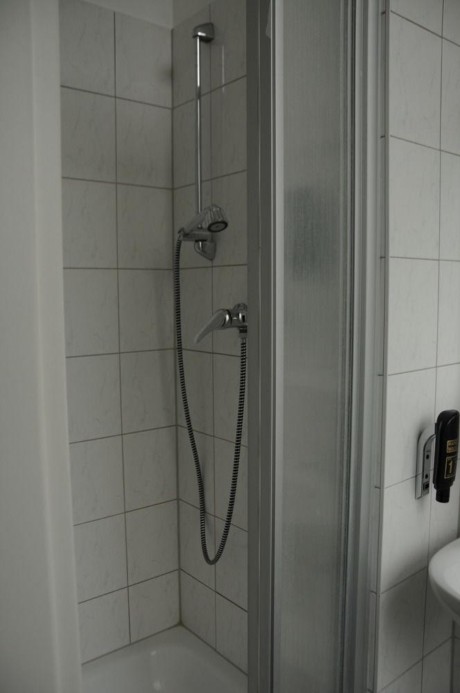 Potsdamer Inn Berlin Exteriör bild
