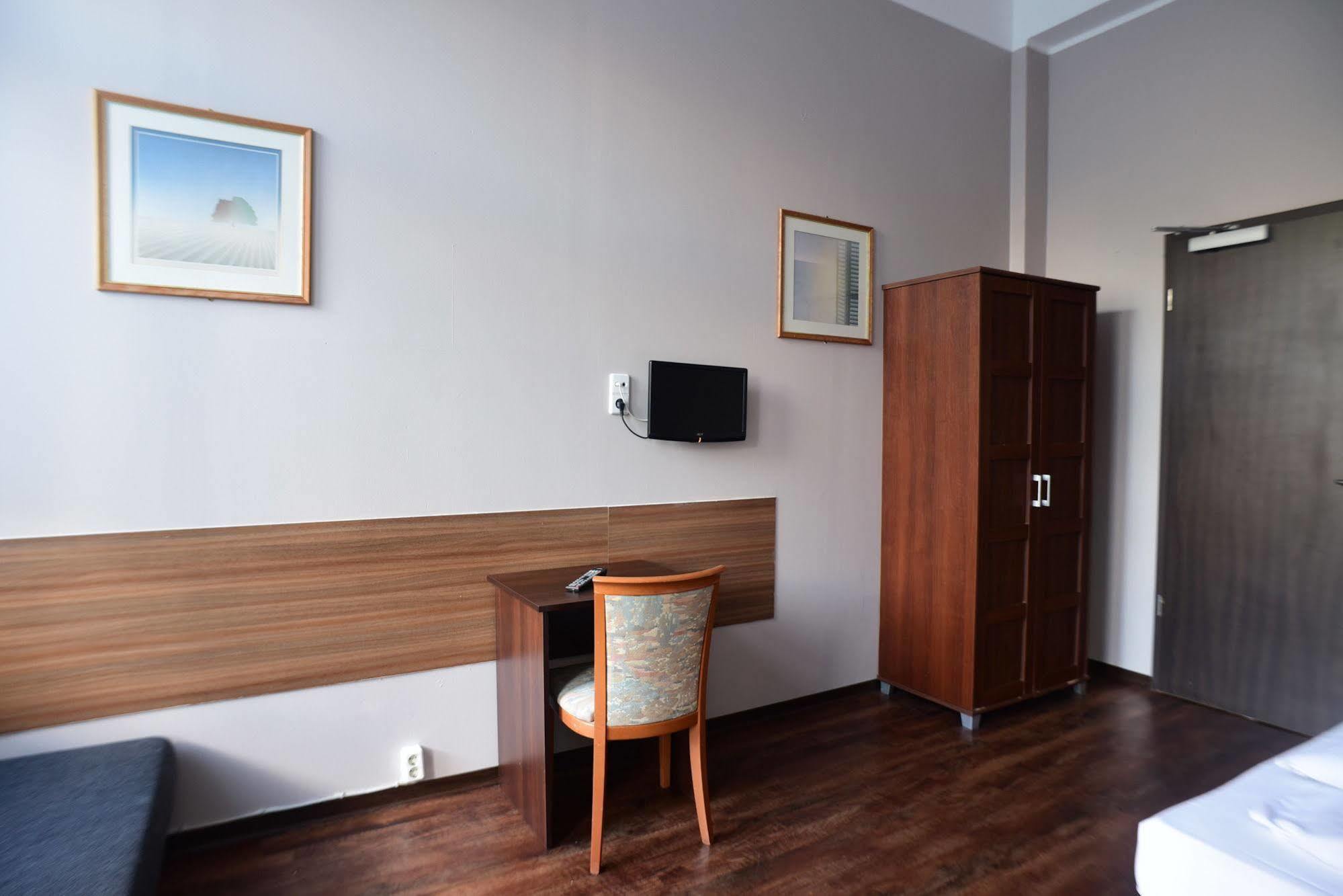 Potsdamer Inn Berlin Exteriör bild
