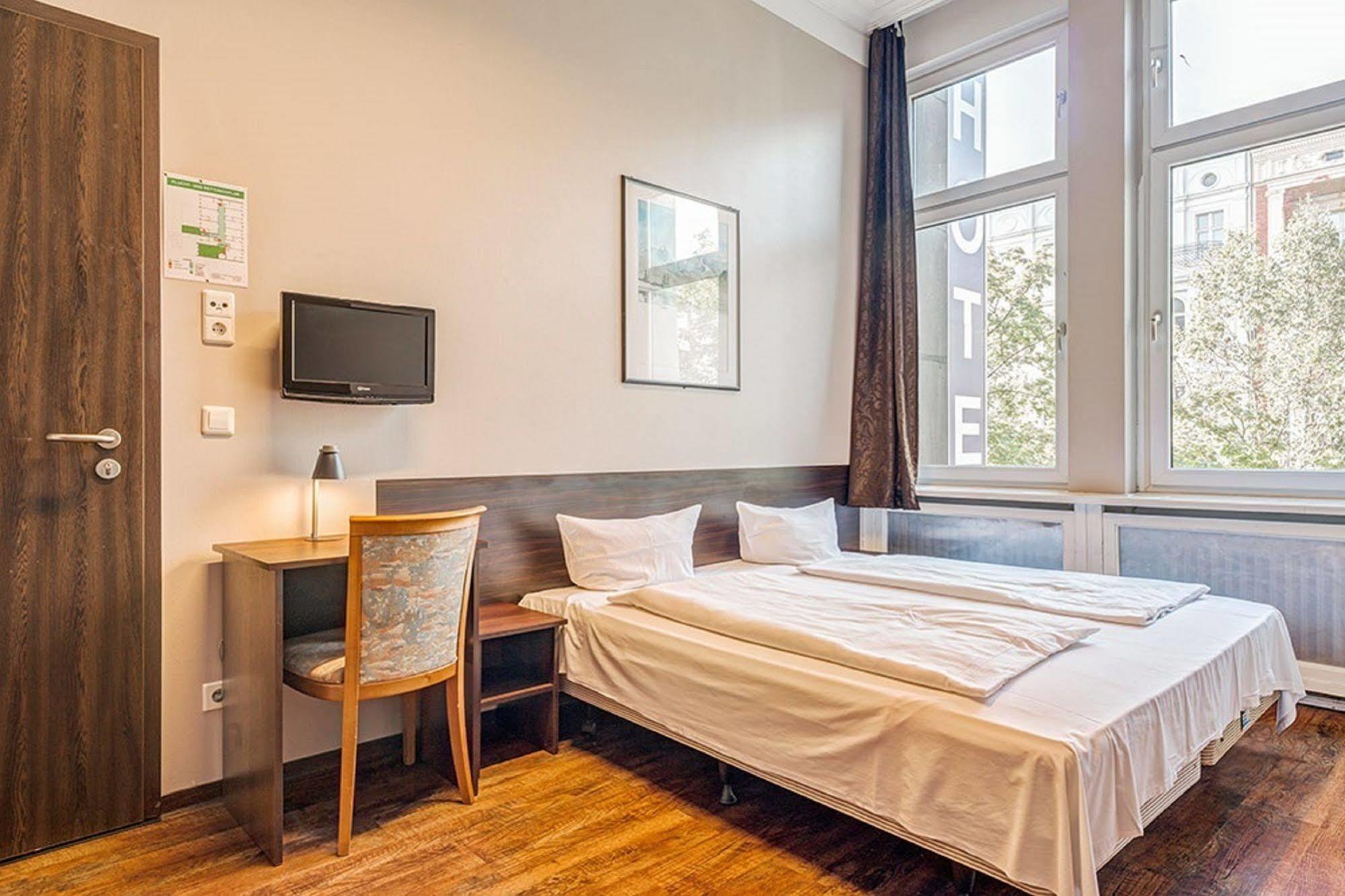 Potsdamer Inn Berlin Exteriör bild